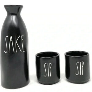 Rae Dunn Black Sake Gift Set